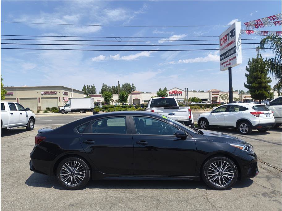 Used 2024 Kia Forte GT-Line FWD image 4