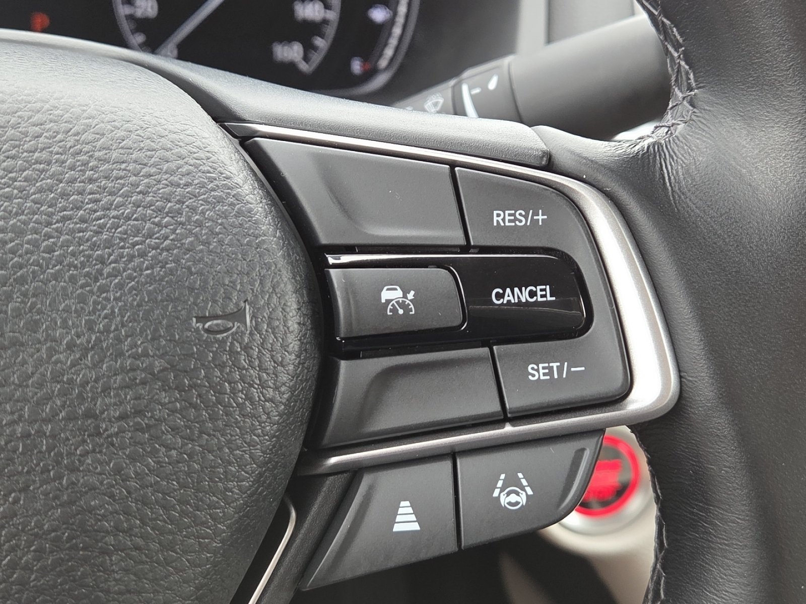Used 2022 Honda Accord EX-L image 6