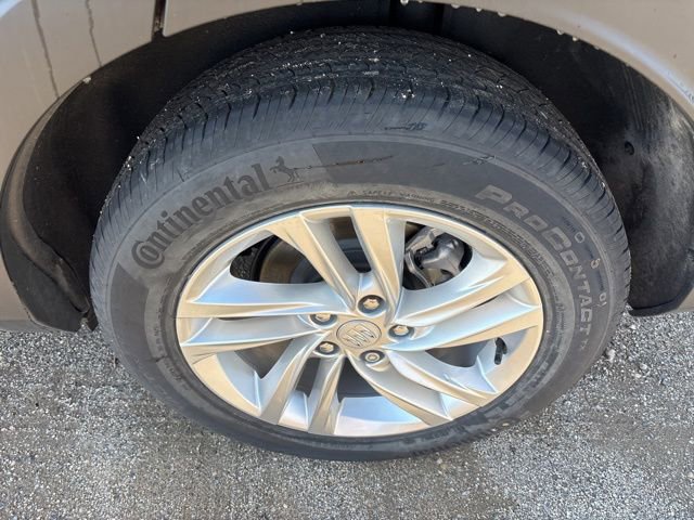 Used 2025 Buick Envista Preferred w/ Convenience II Package image 12