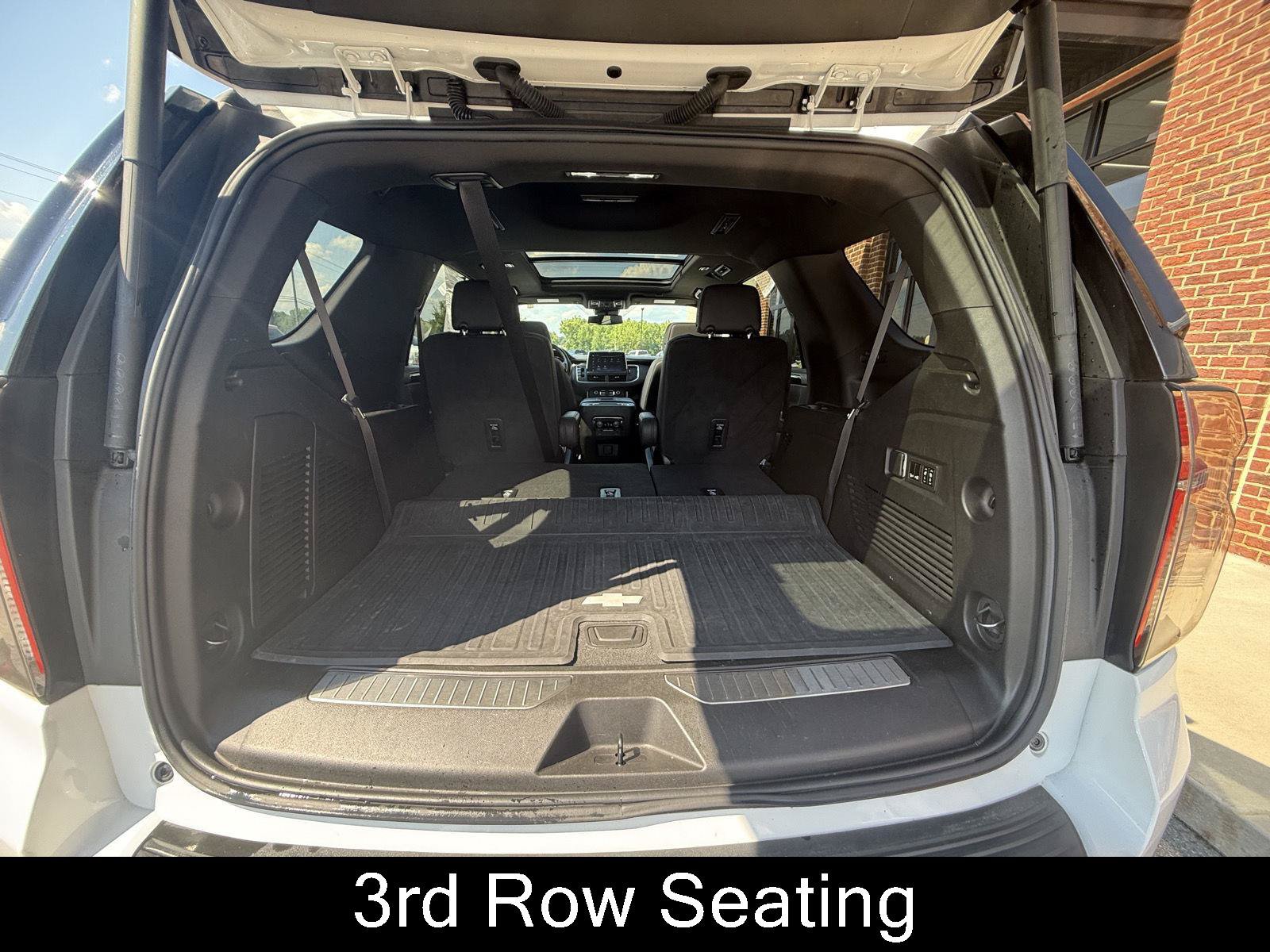 Used 2023 Chevrolet Tahoe RST w/ Luxury Package AWD/4WD image 31