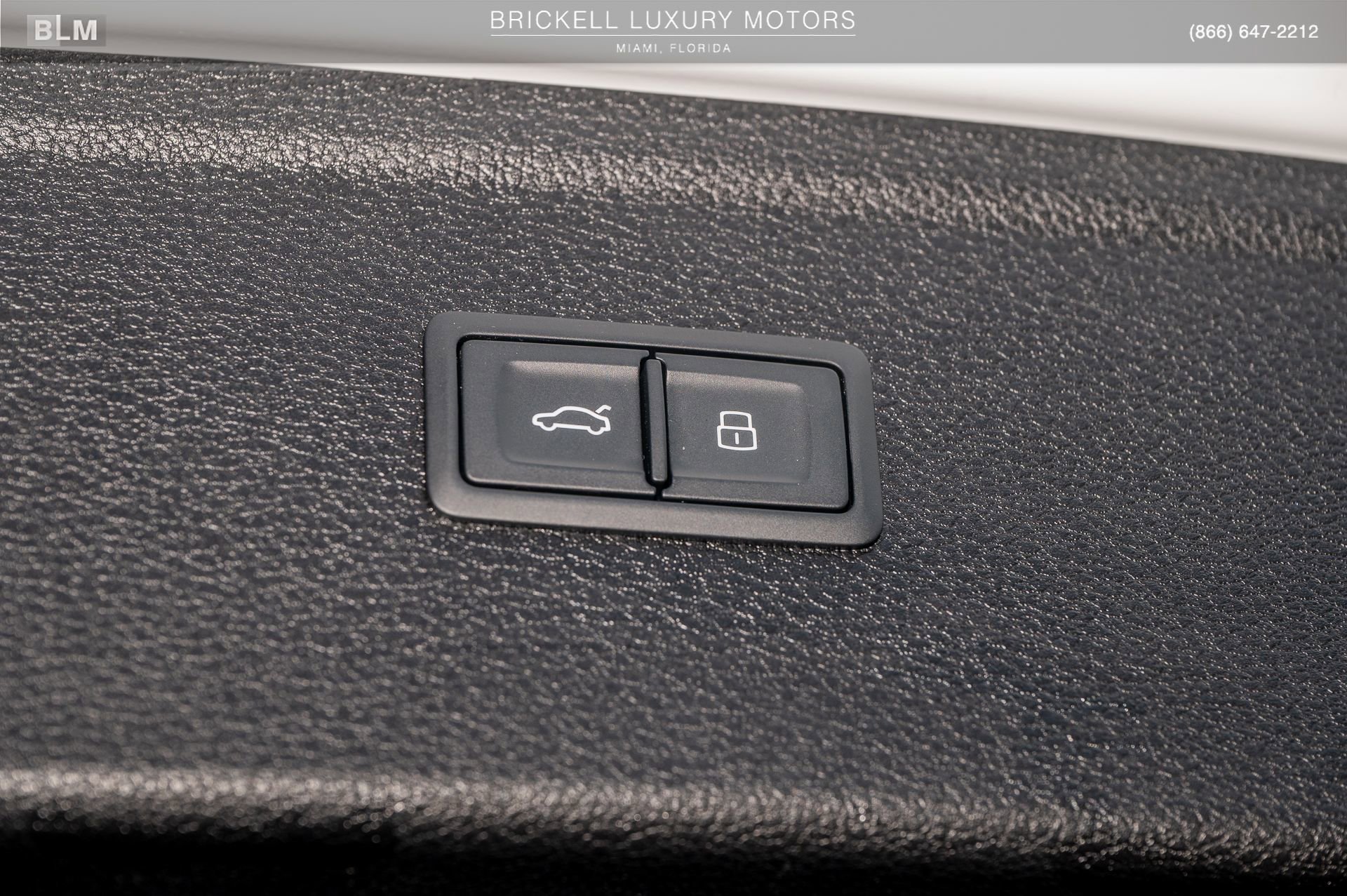 Used 2021 Audi Q5 2.0T Premium w/ Convenience Package image 14