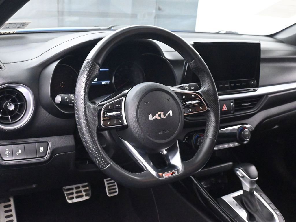 Used 2023 Kia Forte GT-Line w/ GT-Line Technology Package FWD image 27