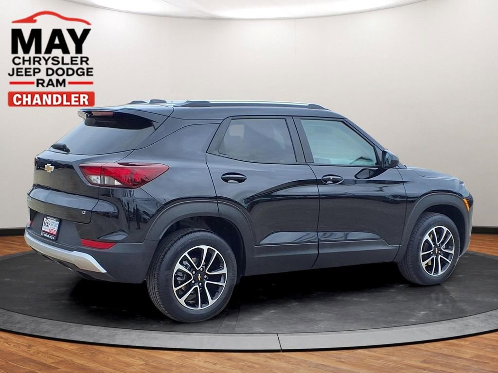 Used 2025 Chevrolet TrailBlazer LT AWD/4WD image 19