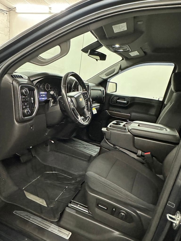 Used 2019 Chevrolet Silverado 1500 LT w/ All-Star Edition image 10