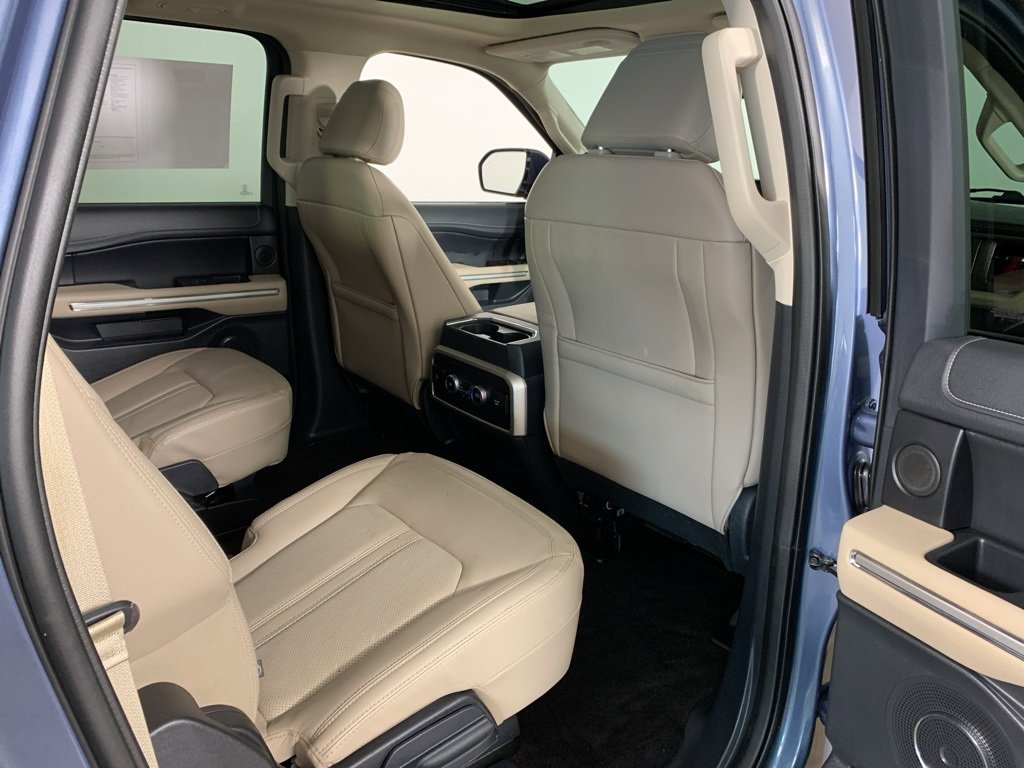 Used 2022 Ford Expedition Max Limited image 22