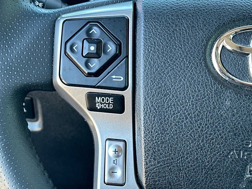 Used 2019 Toyota 4Runner SR5 Premium image 10