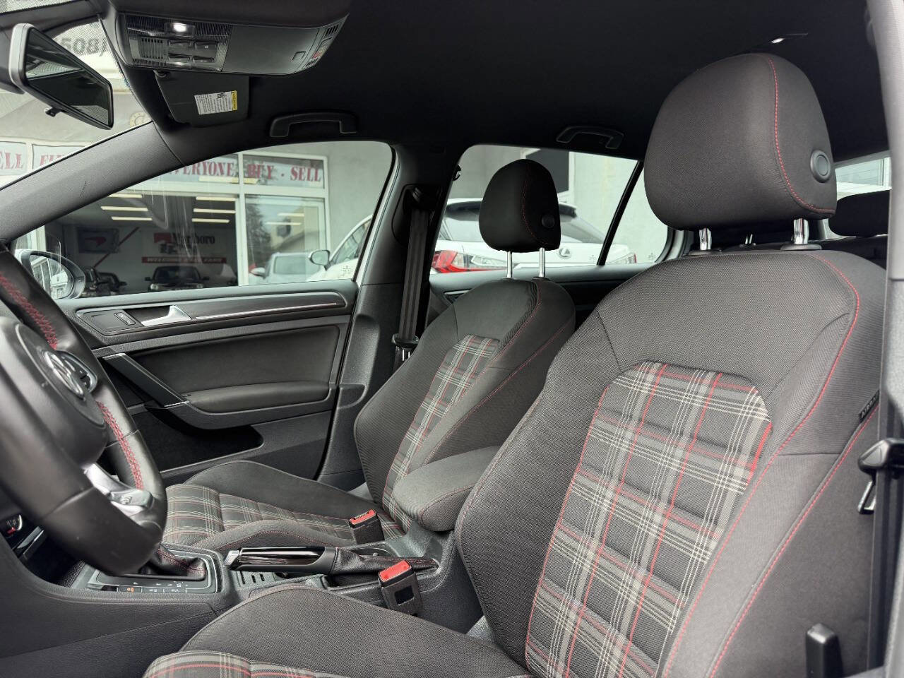 Used 2020 Volkswagen GTI S image 16