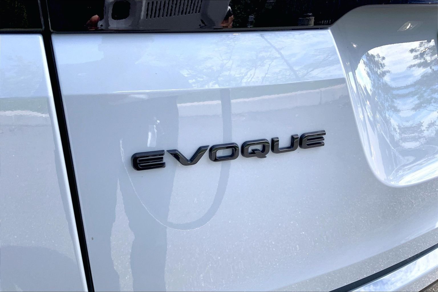 New 2026 Land Rover Range Rover Evoque Hoxton AWD/4WD image 15