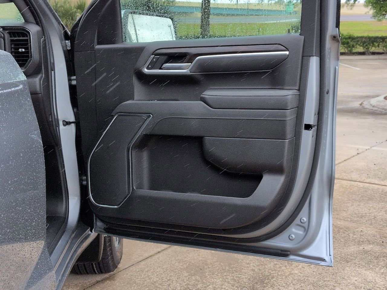 Certified 2026 GMC Sierra 1500 SLT image 20