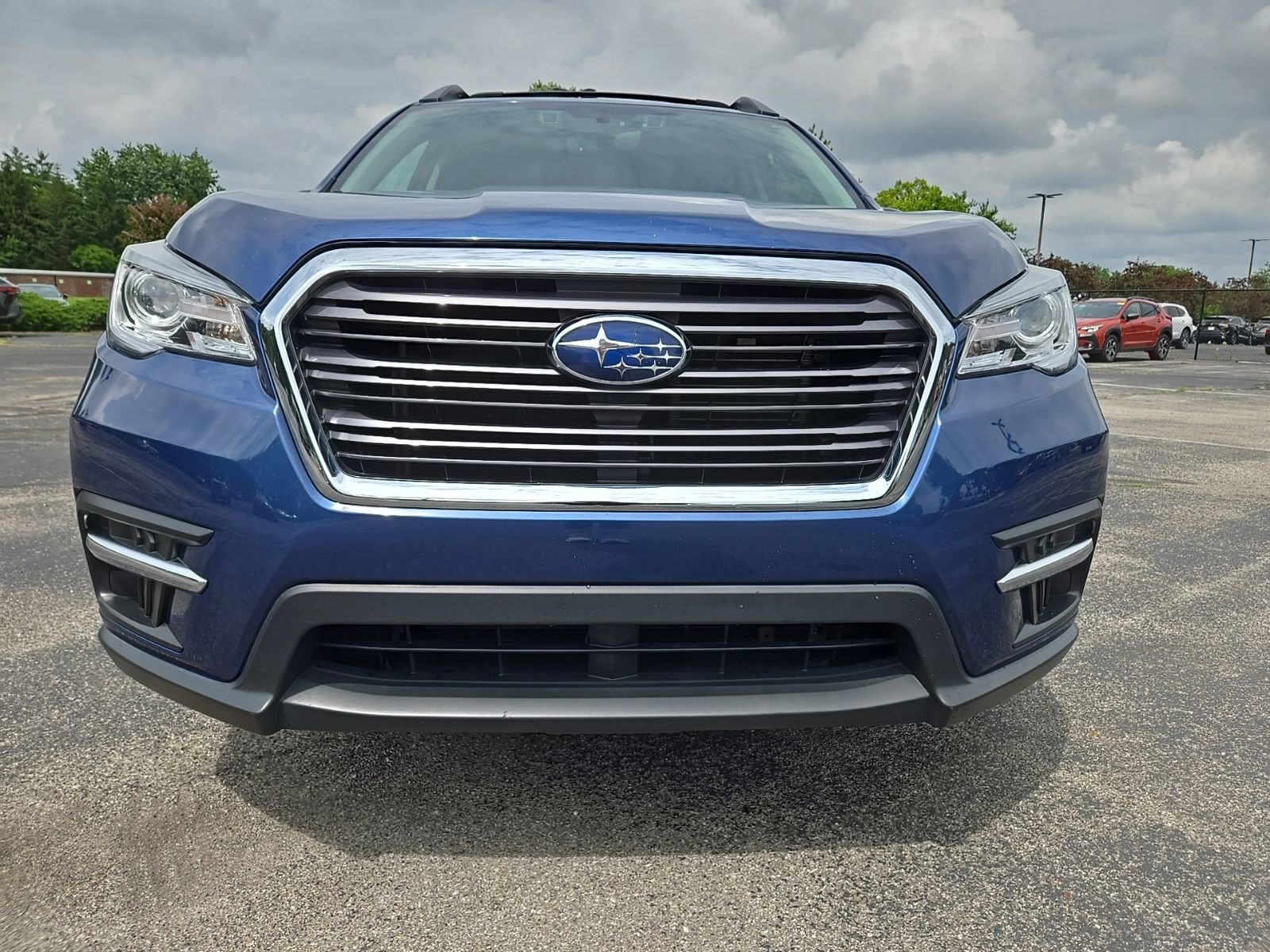 Used 2021 Subaru Ascent Premium w/ Convenience Package AWD/4WD image 4