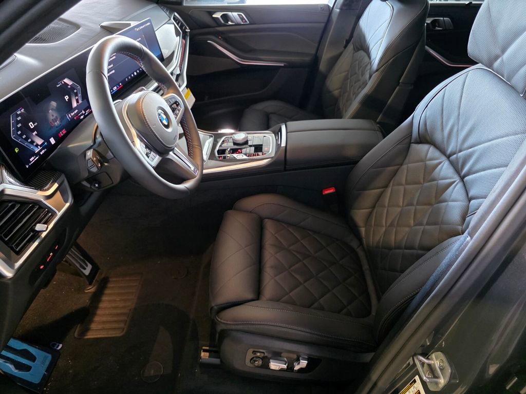 New 2026 BMW X5 M60i w/ Executive Package image 7