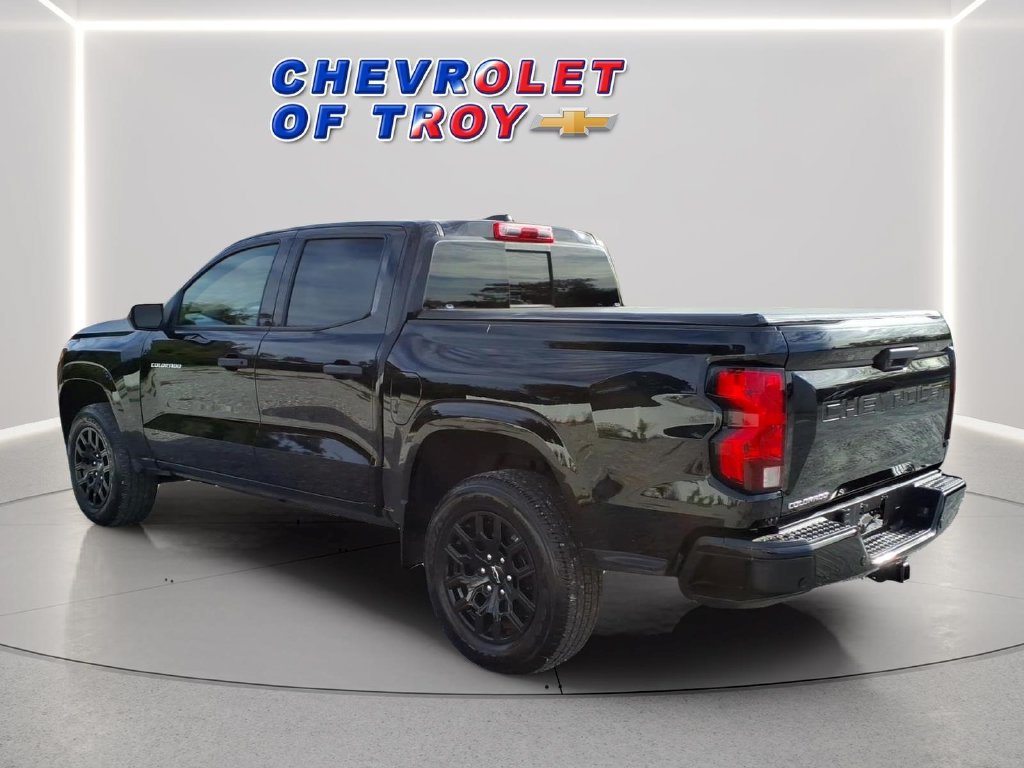 Used 2025 Chevrolet Colorado W/T w/ WT Custom Package RWD image 5