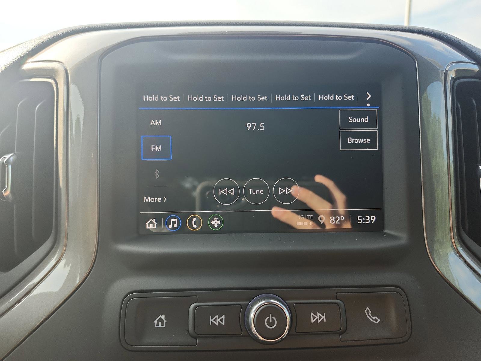 New 2025 GMC Sierra 2500 Pro w/ Convenience Package image 16