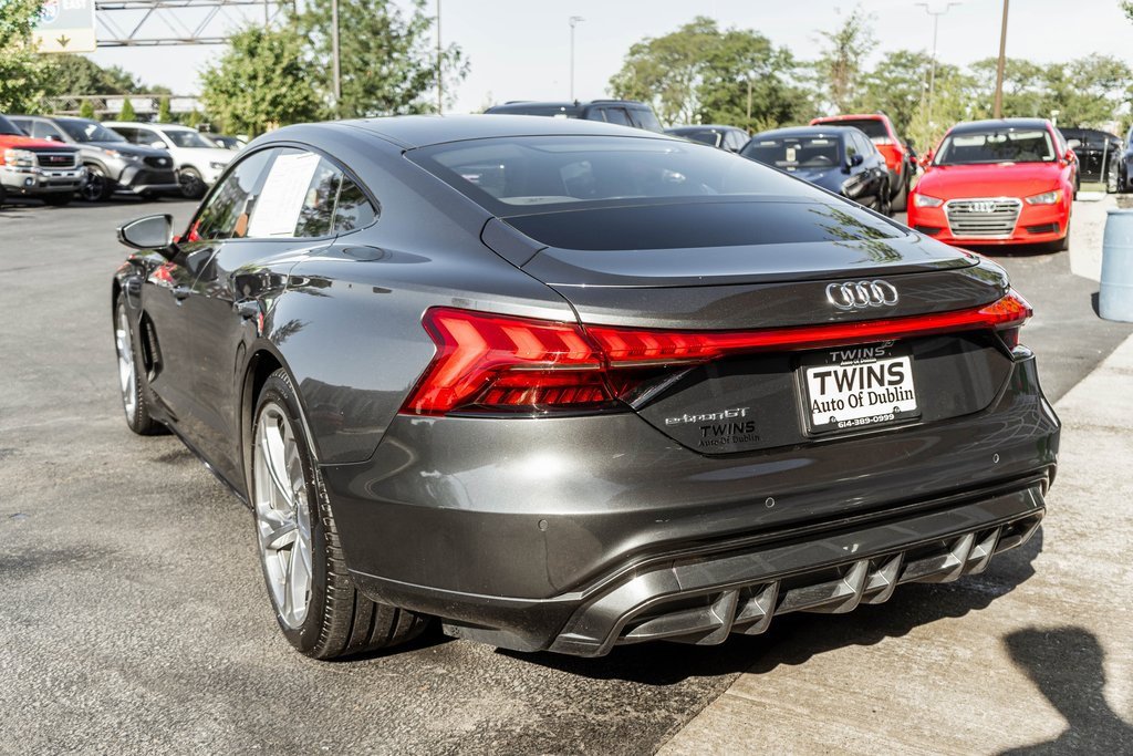 Used 2022 Audi e-tron GT Premium Plus image 29