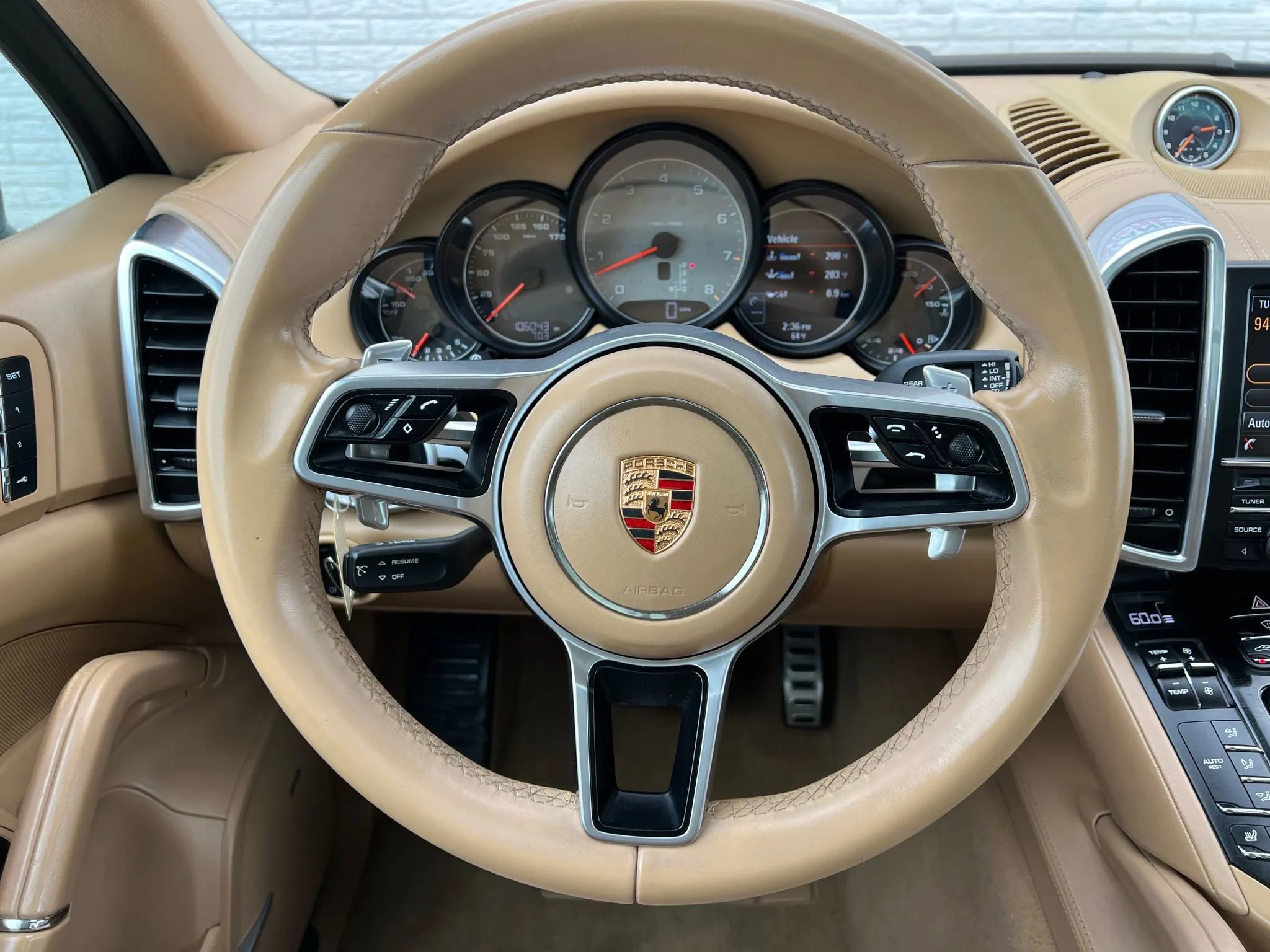 Used 2015 Porsche Cayenne S AWD/4WD image 35
