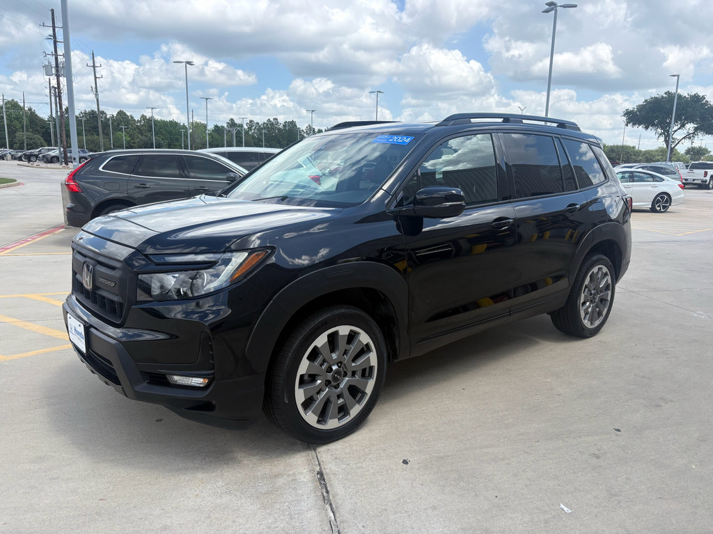 Certified 2024 Honda Passport Black Edition image 4