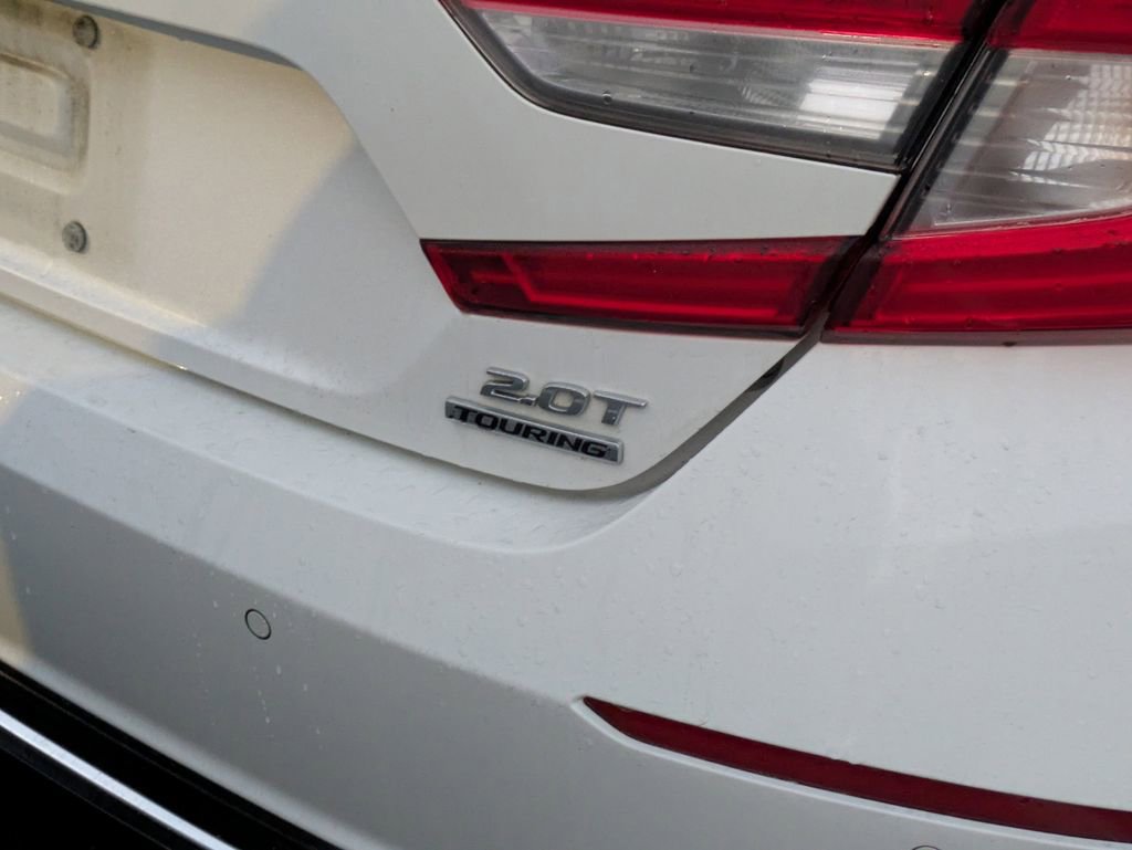 Used 2019 Honda Accord Touring image 7