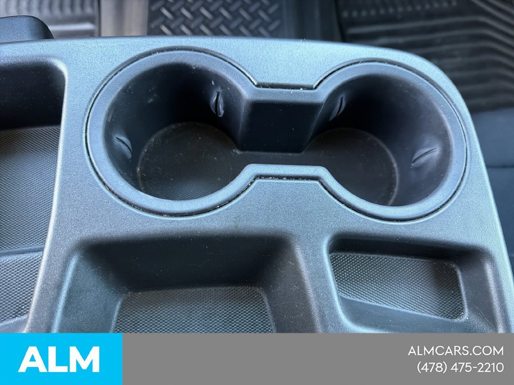 Used 2022 Chevrolet Silverado 1500 Custom RWD image 11