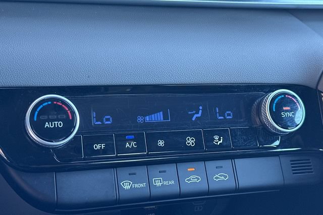 Certified 2025 Hyundai Elantra Hybrid FWD image 23
