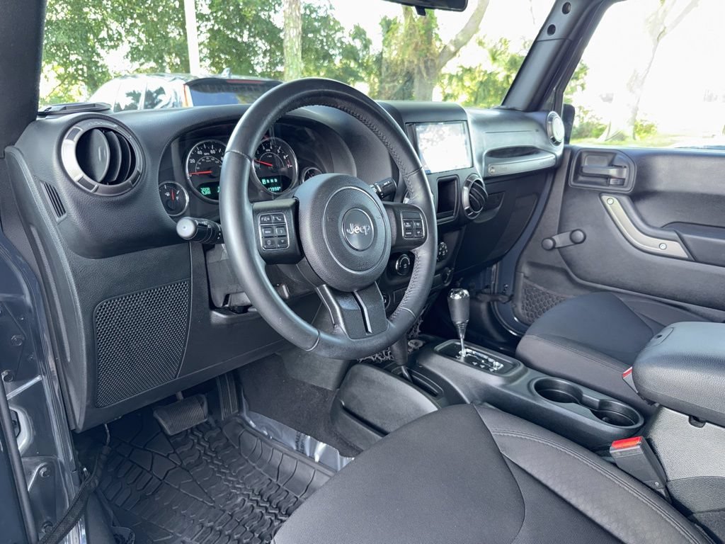 Used 2018 Jeep Wrangler Sport AWD/4WD image 36