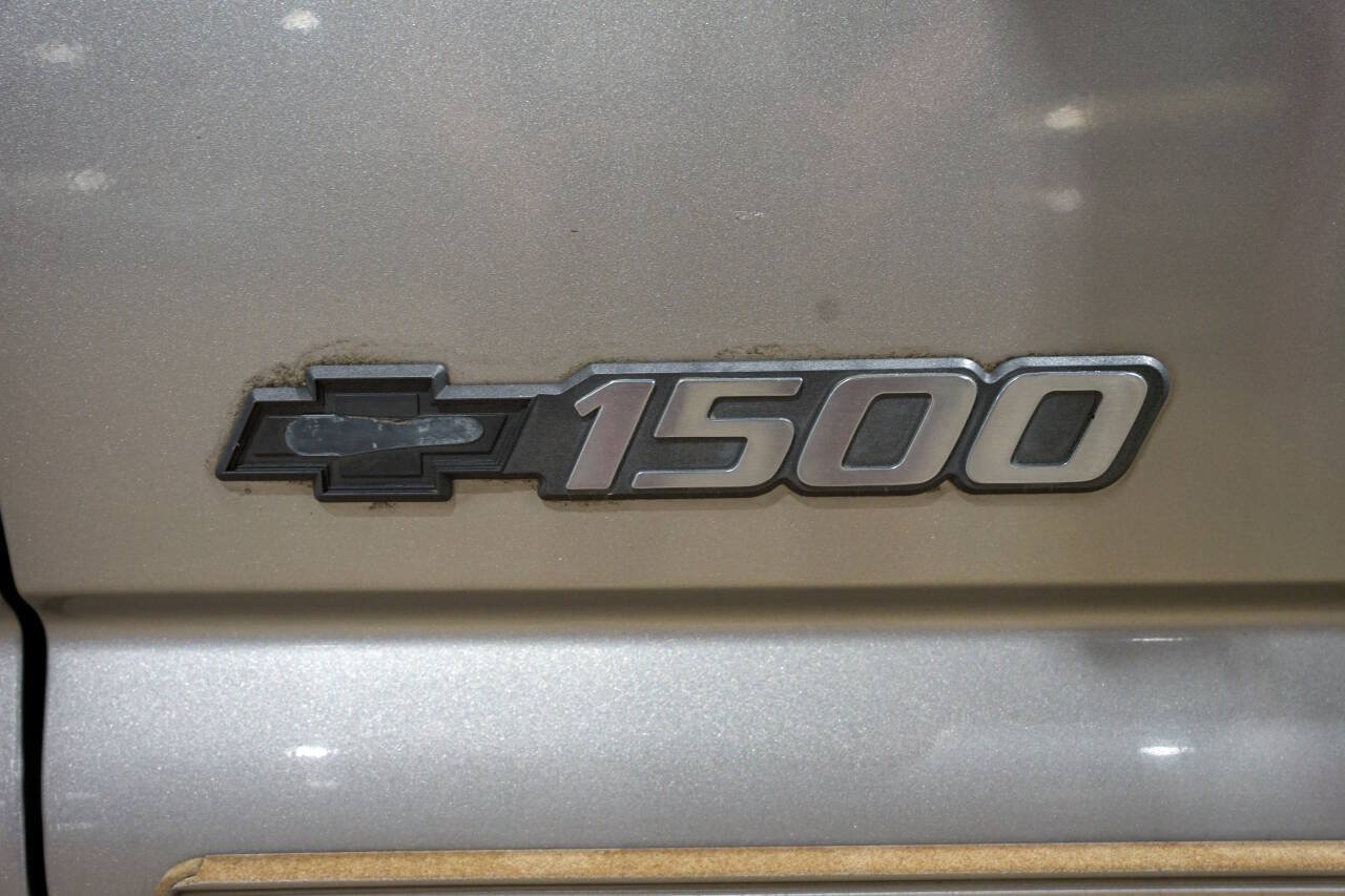 Used 2000 Chevrolet Silverado 1500 LS AWD/4WD image 22