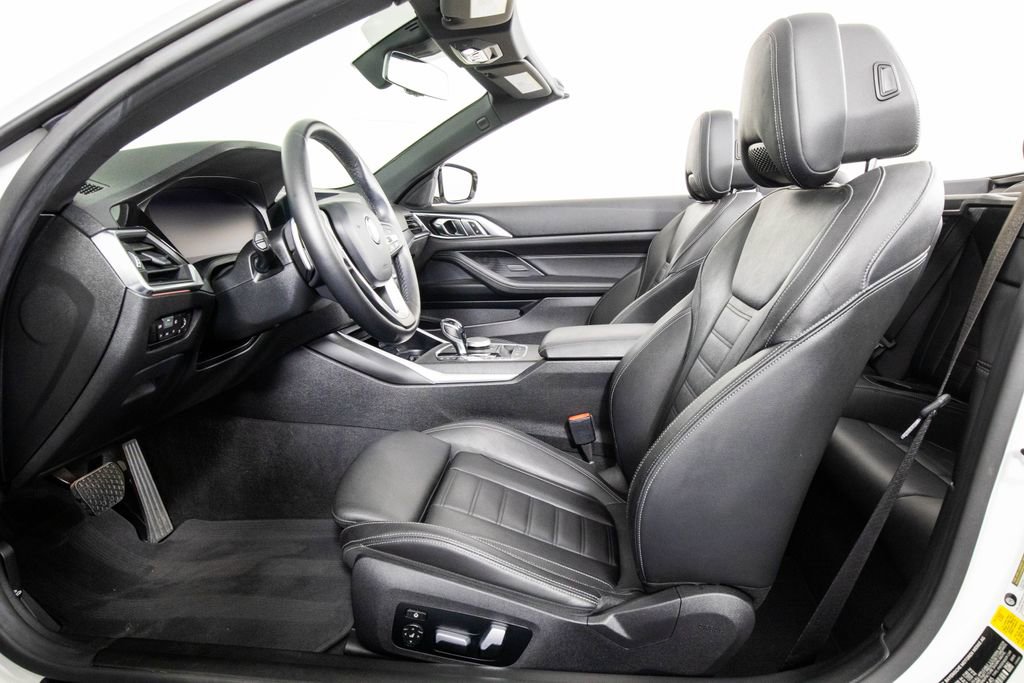 Used 2021 BMW 430i Convertible w/ Convenience Package image 10