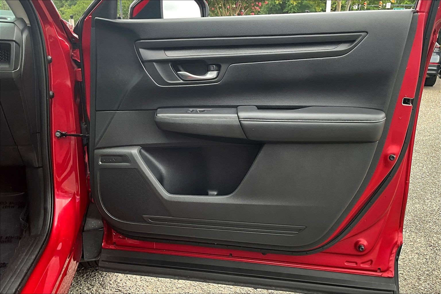 Used 2023 Honda CR-V LX image 18
