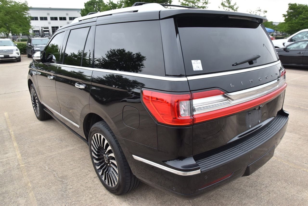 Used 2019 Lincoln Navigator Black Label w/ Cargo Package AWD/4WD image 9