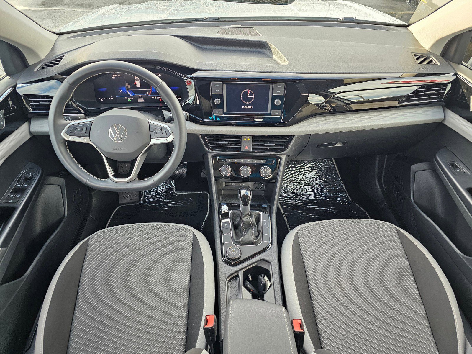 Used 2024 Volkswagen Taos S image 22