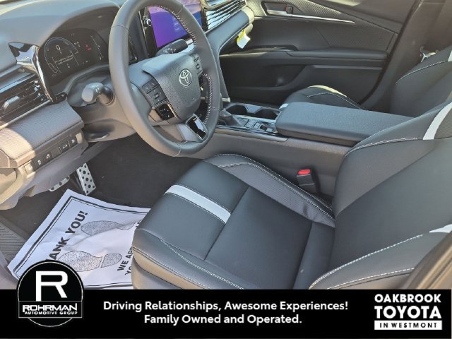 New 2026 Toyota Camry Hybrid AWD/4WD image 11