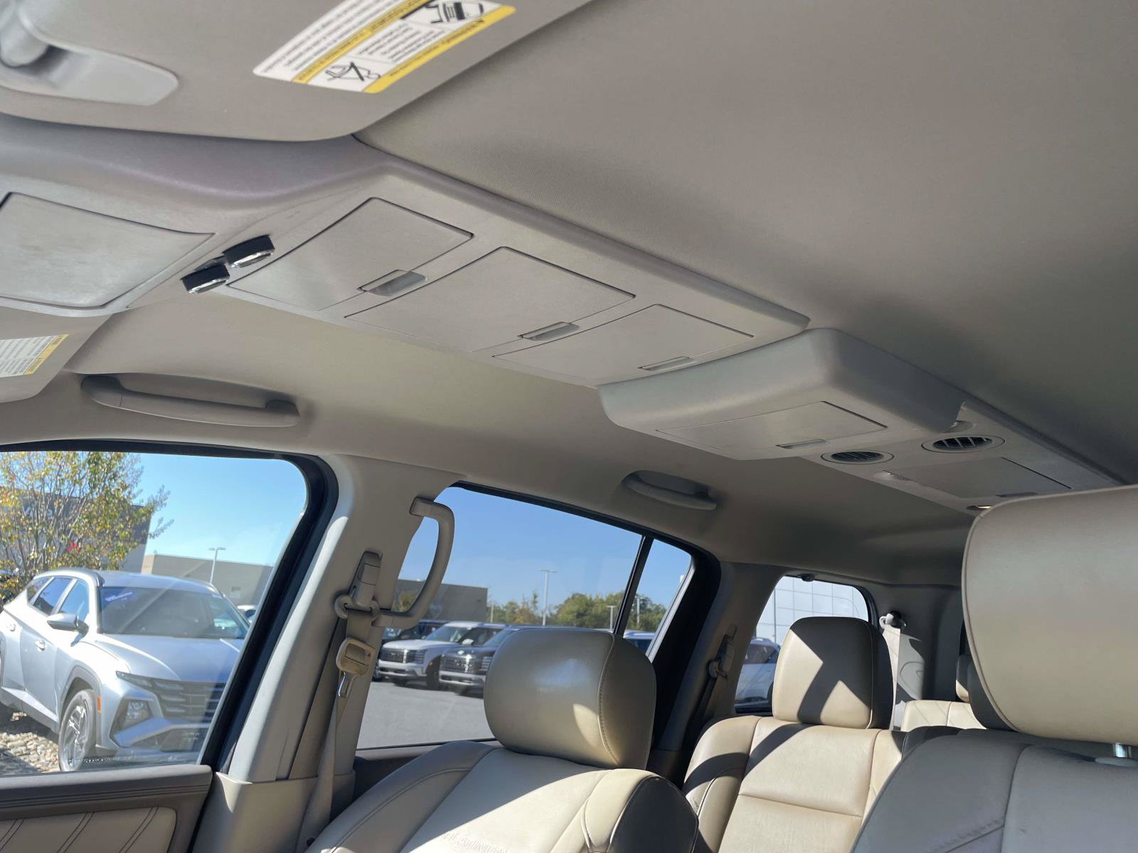 Used 2015 Nissan Armada Platinum AWD/4WD image 10