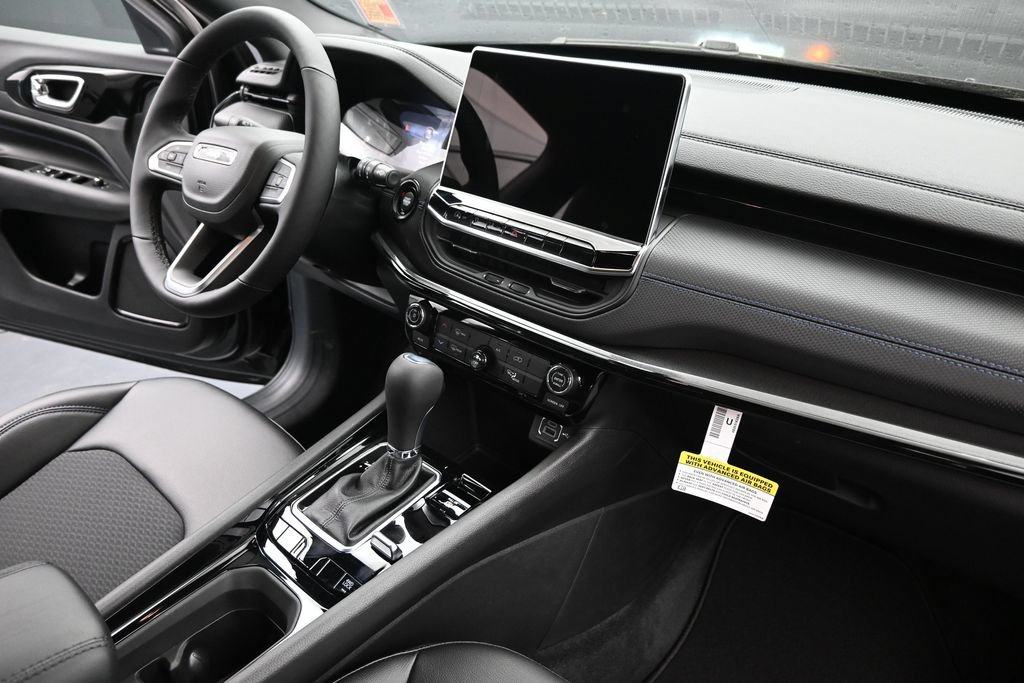 New 2026 Jeep Compass Latitude AWD/4WD image 23