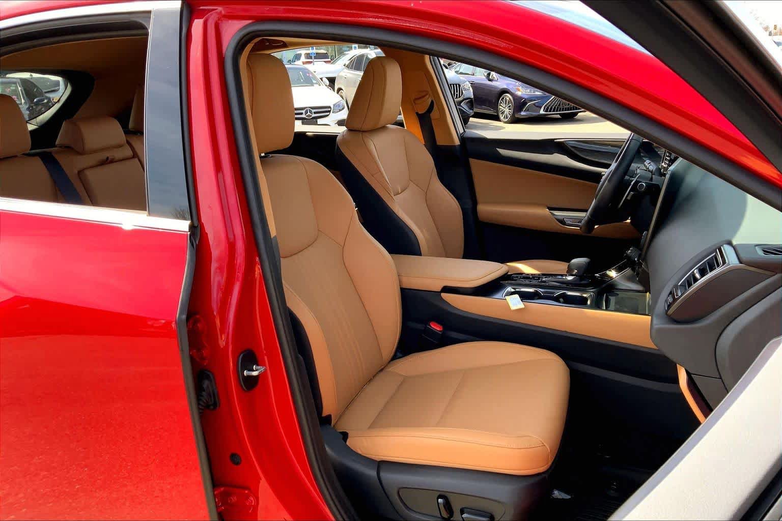 Certified 2024 Lexus NX 350 AWD w/ Vision Package image 9