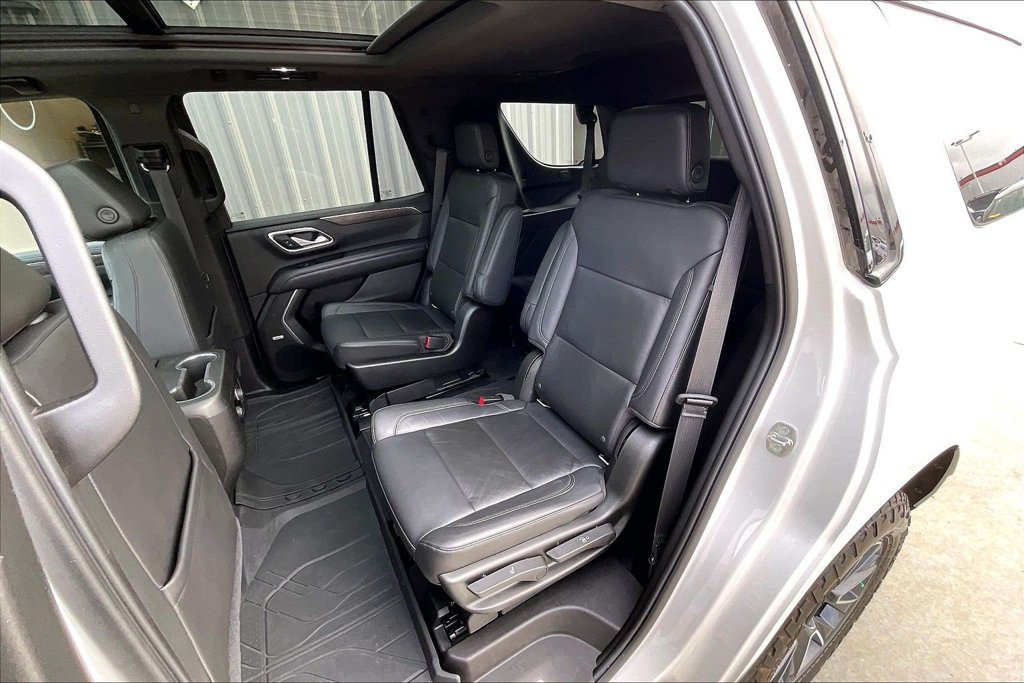 Used 2021 Chevrolet Tahoe Z71 w/ Z71 Signature Package AWD/4WD image 26