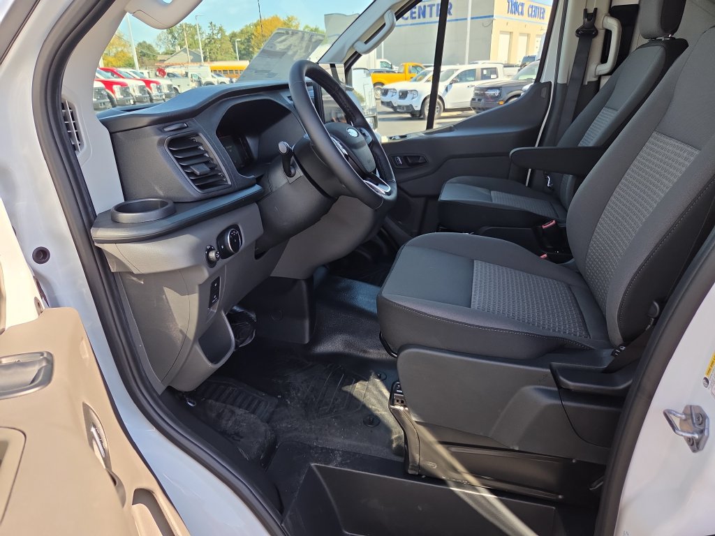 New 2027 Ford Transit 250 Low Roof w/ Interior Upgrade Package RWD image 20