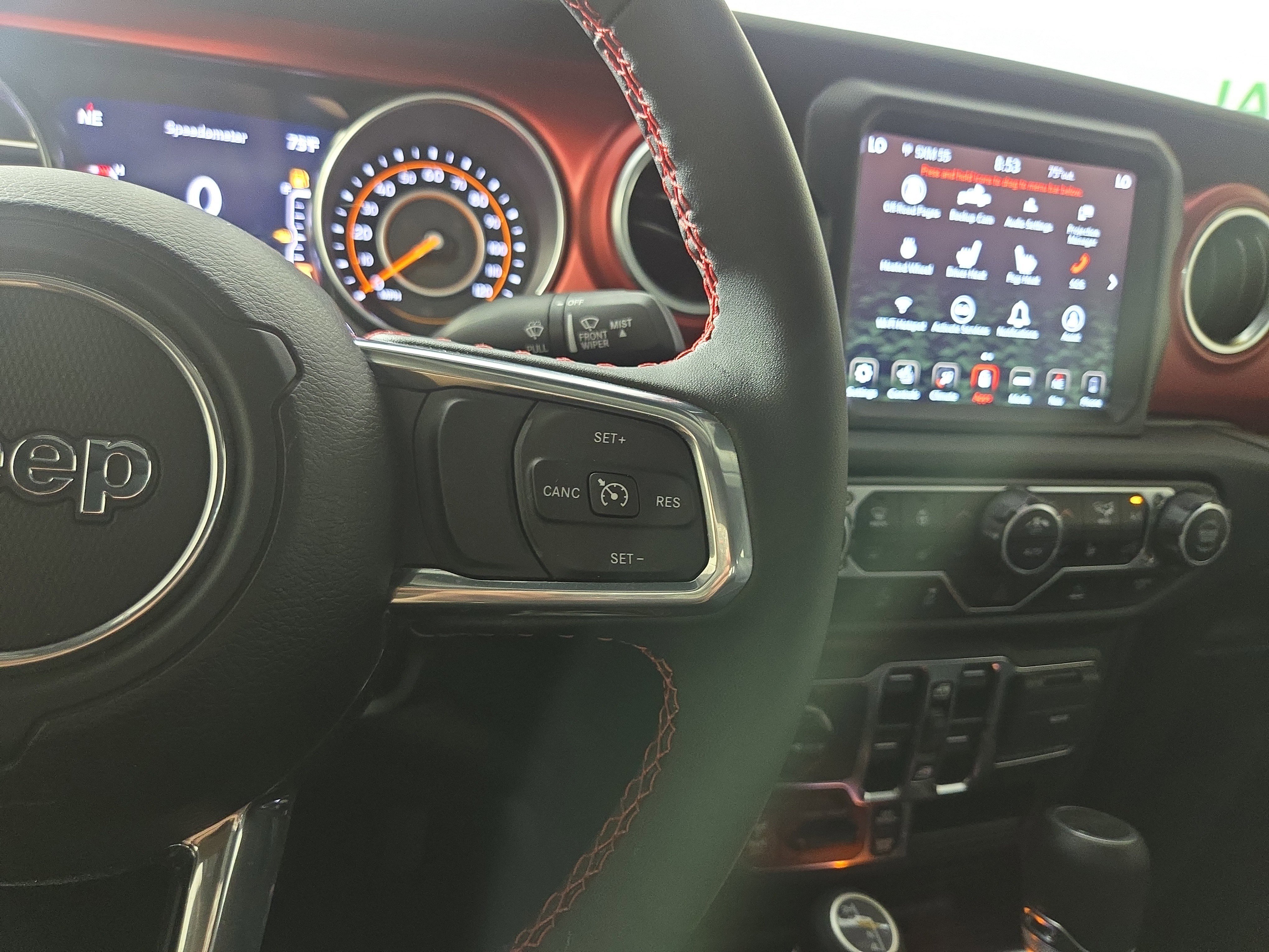 Certified 2023 Jeep Gladiator Rubicon w/ LED Lighting Group AWD/4WD image 17