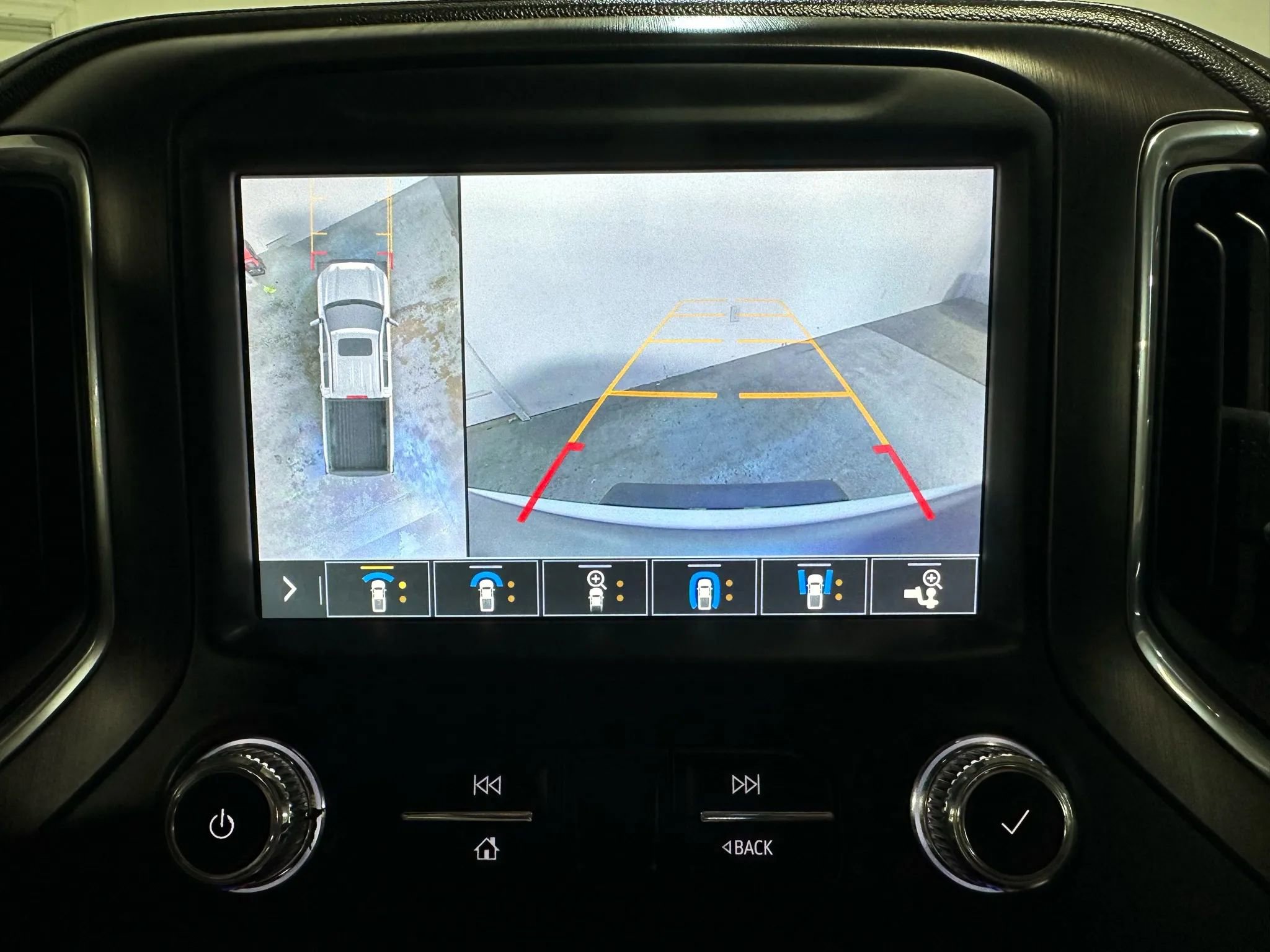 Used 2019 GMC Sierra 1500 AT4 w/ AT4 Premium Package image 21