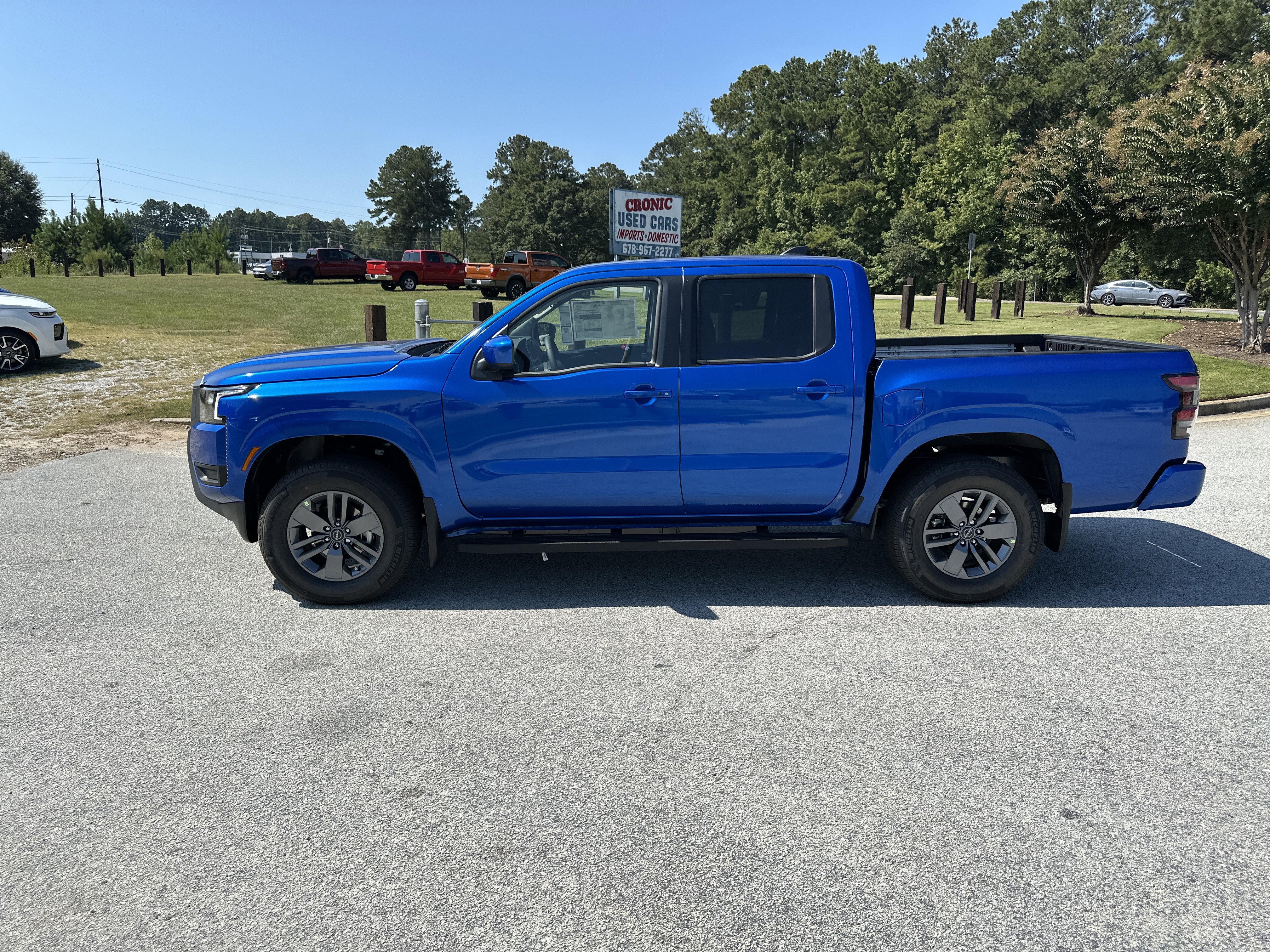 New 2026 Nissan Frontier SV image 8