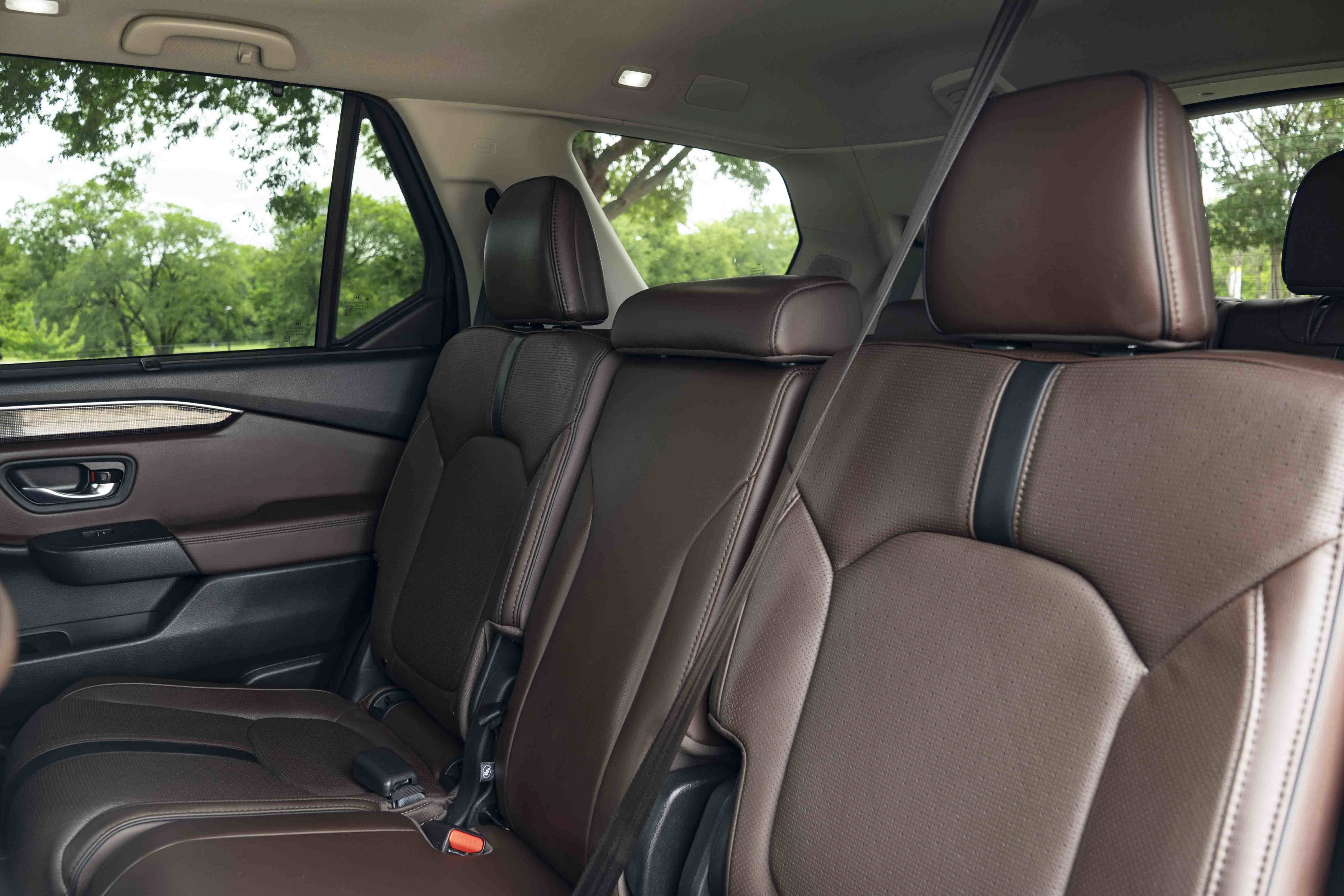 Certified 2025 Honda Pilot Elite image 18