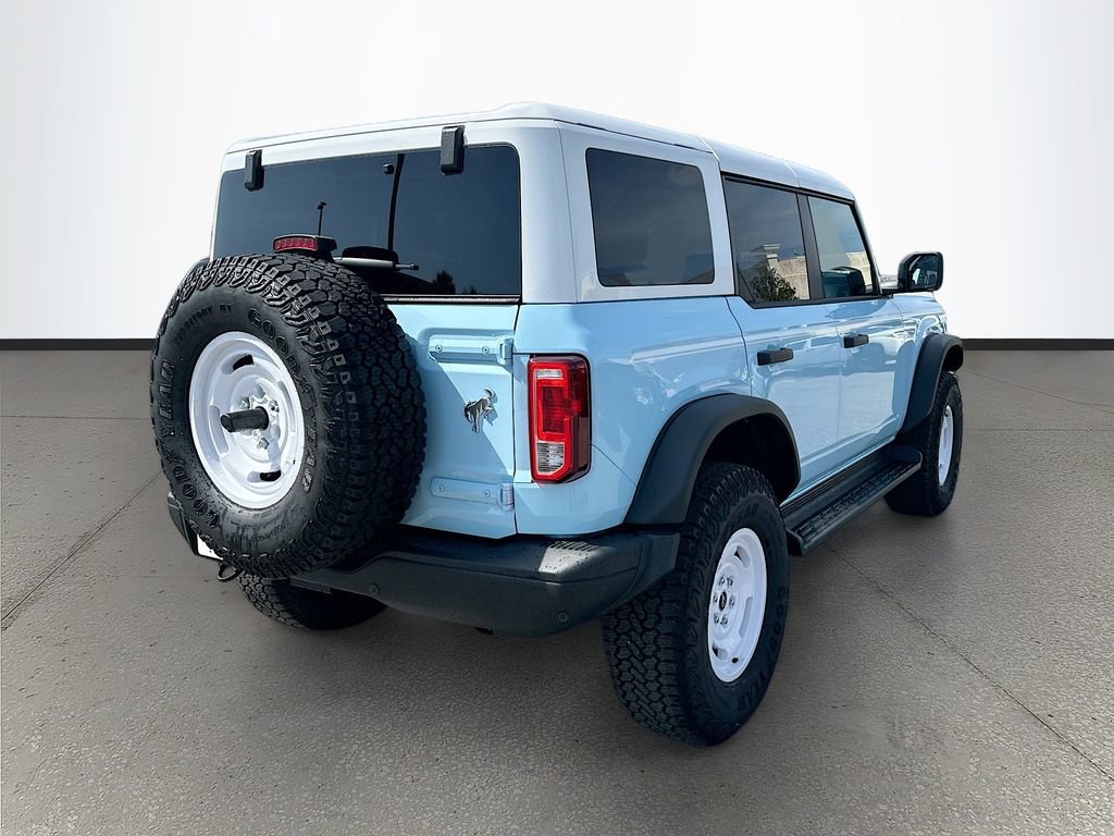 Used 2025 Ford Bronco Heritage Edition AWD/4WD image 7