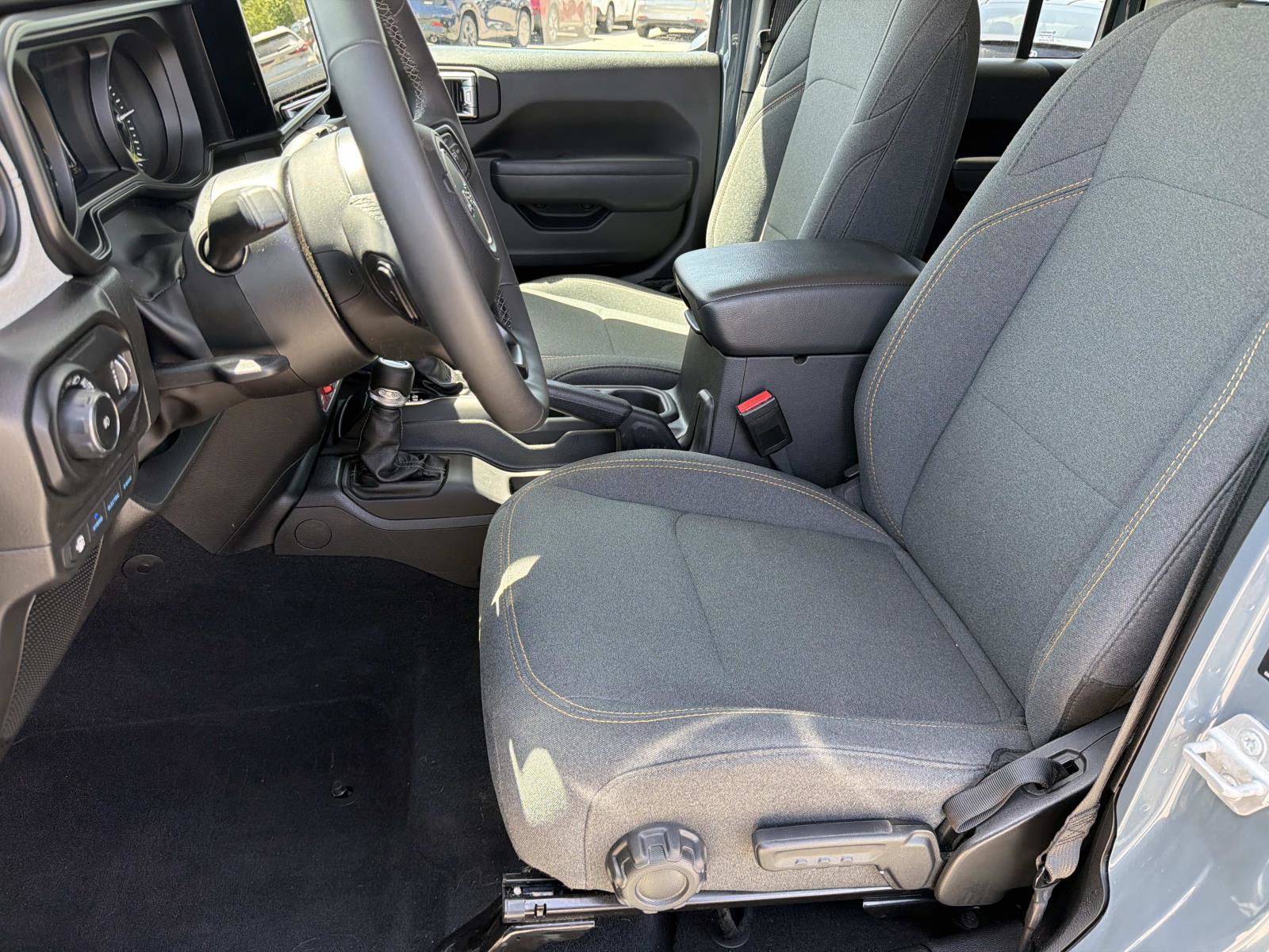 Used 2025 Jeep Wrangler Unlimited Sport S 4xe AWD/4WD image 20