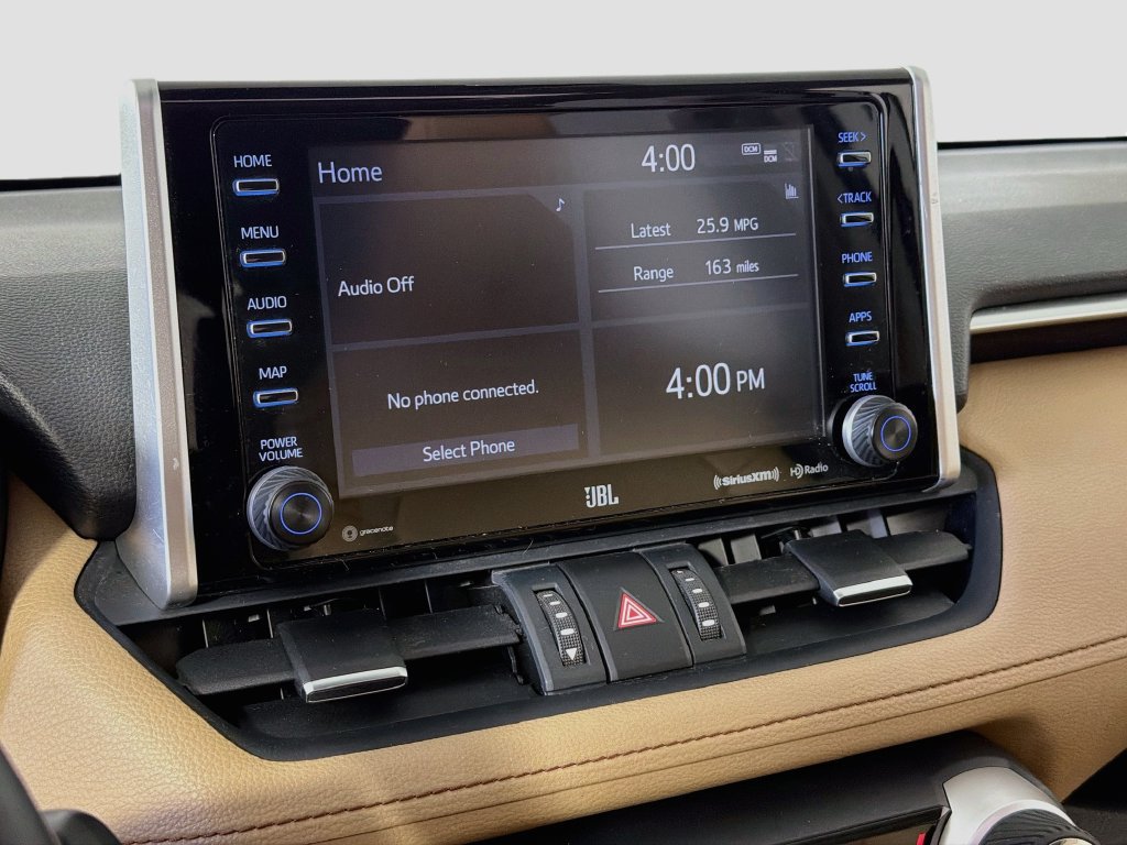 Used 2020 Toyota RAV4 XLE Premium AWD/4WD image 22