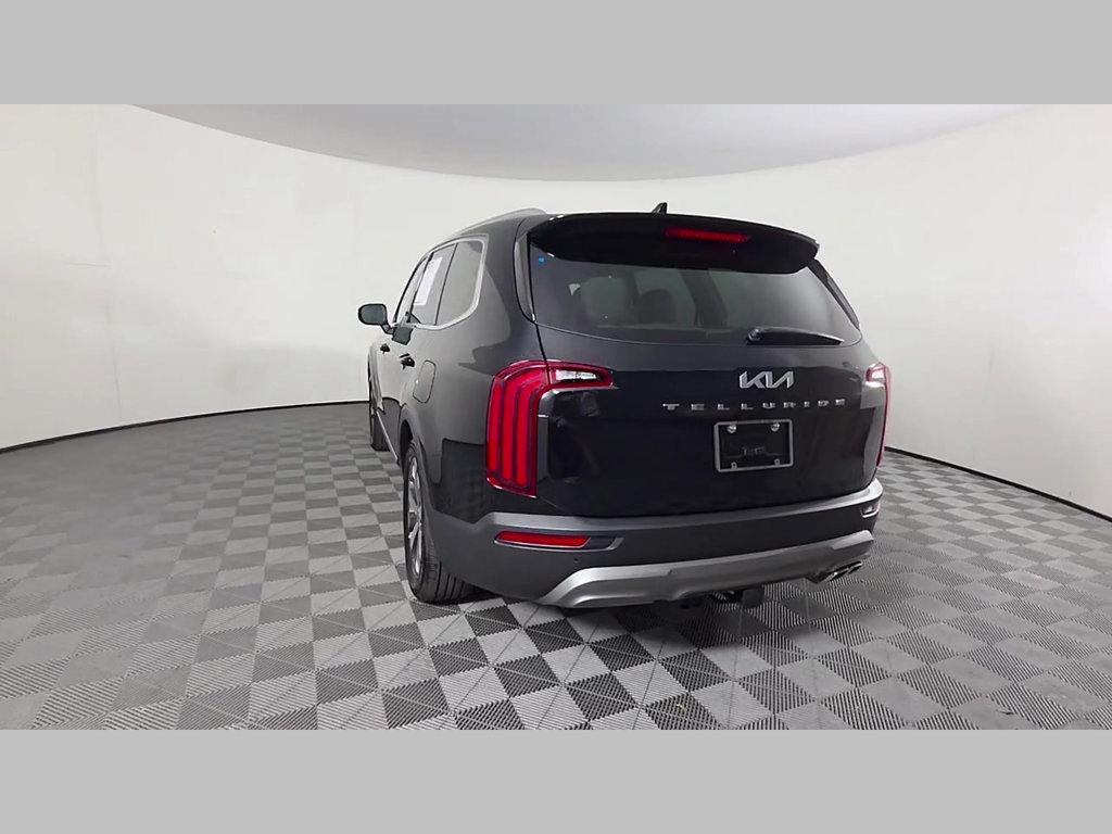 Used 2022 Kia Telluride EX w/ EX Premium Package FWD image 44
