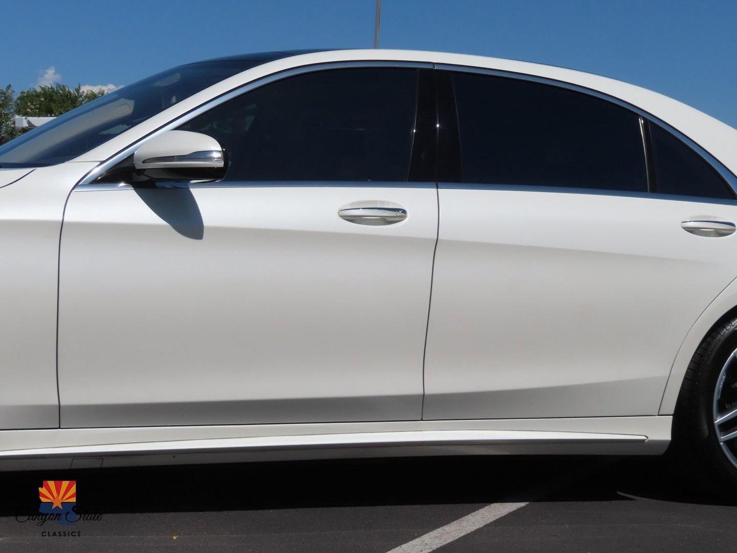 Used 2014 Mercedes-Benz S 550 Sedan w/ Sport Package w/ Sport Package image 22