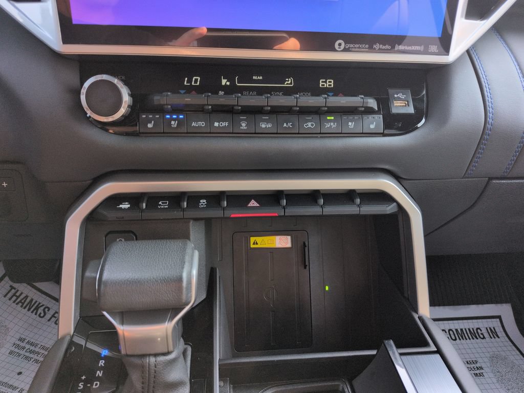 Certified 2023 Toyota Sequoia Platinum AWD/4WD image 18
