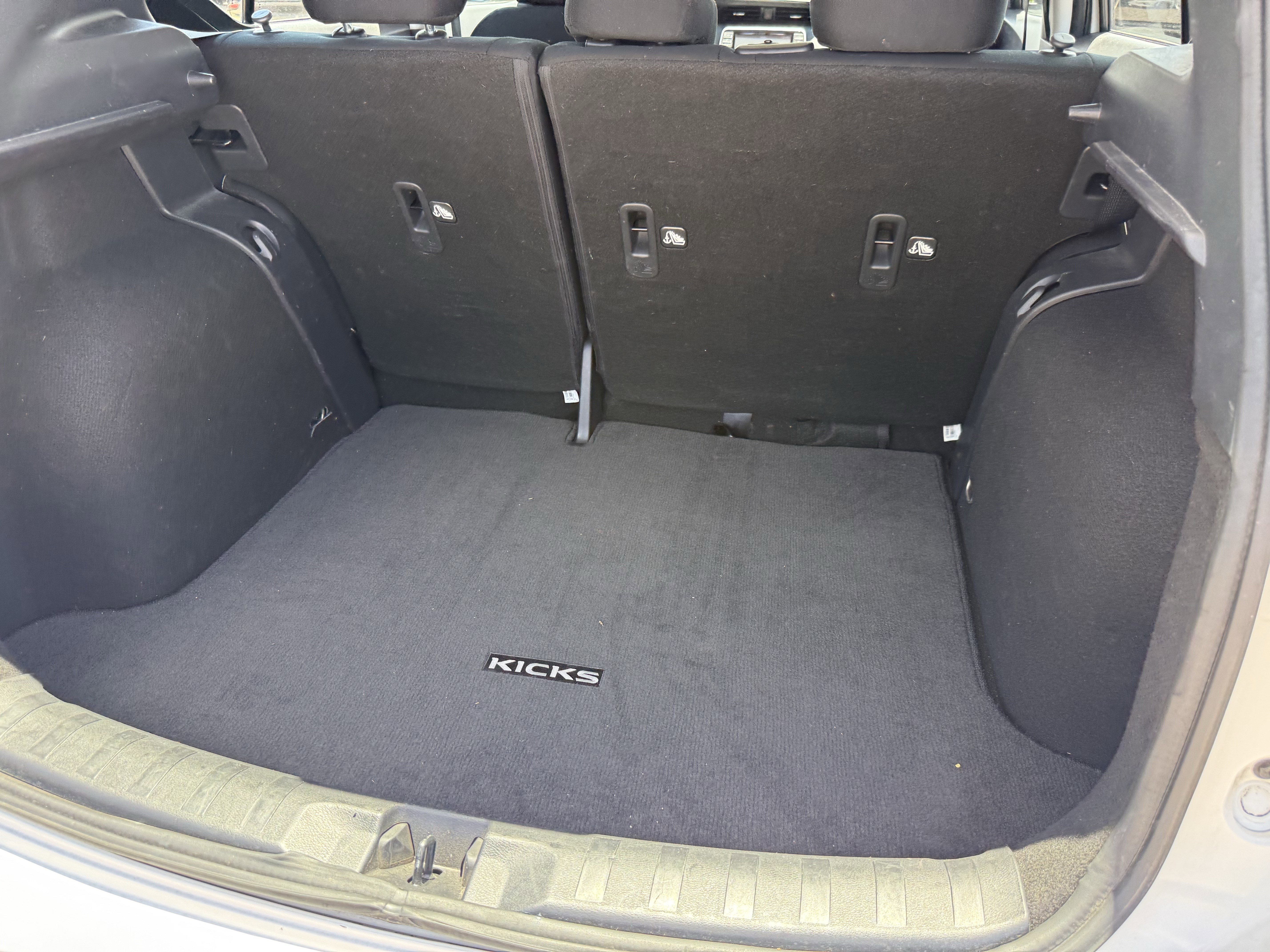 Used 2024 Nissan Kicks S FWD image 32