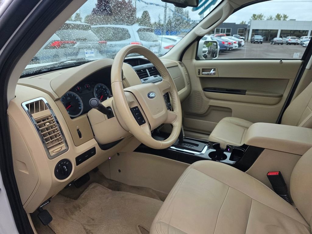 Used 2010 Ford Escape Limited AWD/4WD image 10