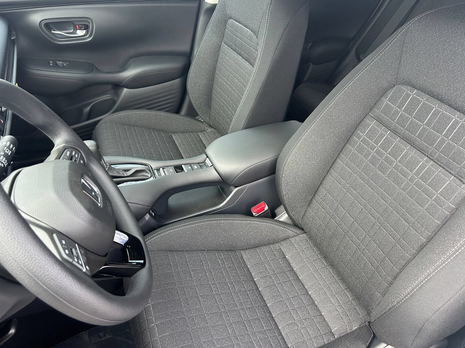 New 2026 Honda HR-V LX image 18
