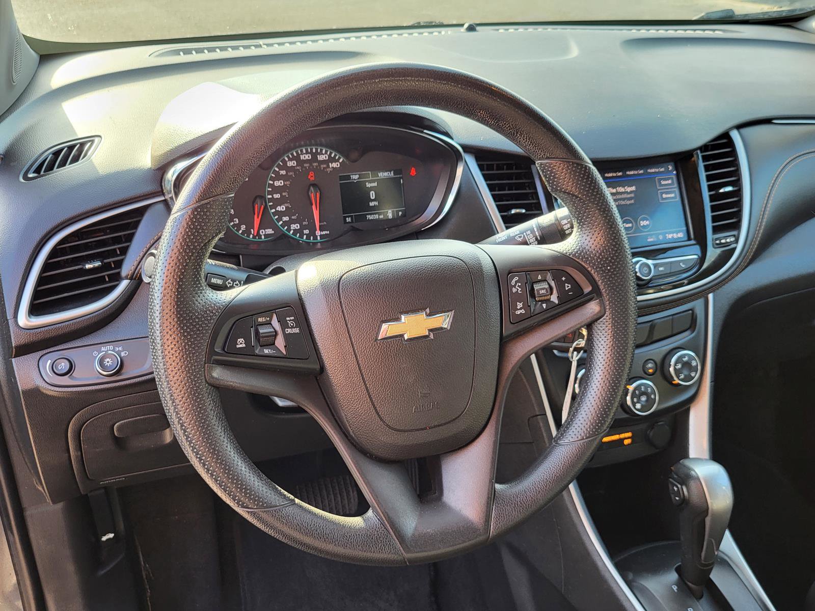 Used 2021 Chevrolet Trax LT image 21