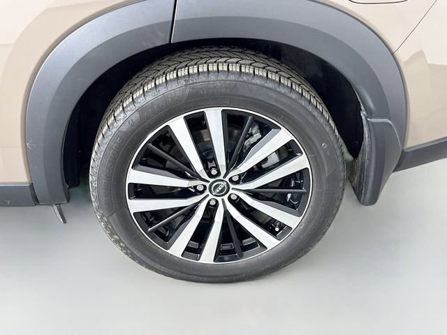 Used 2023 Nissan Pathfinder Platinum image 48